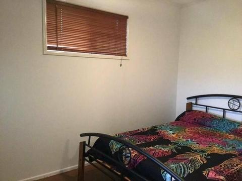 Rooms to rent in Everton Hills