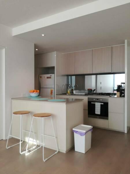 ***Short term*** 1 bed available in Docklands