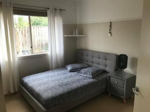 3 Rooms to rent in Berwick