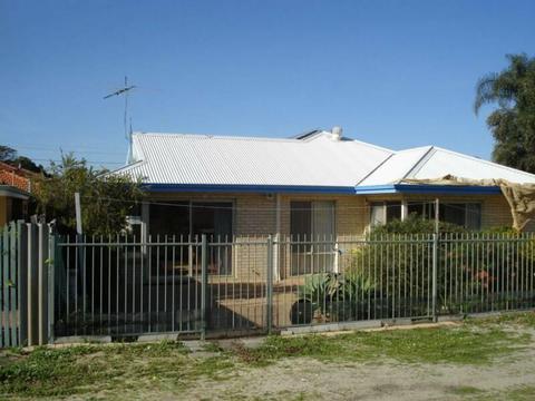 MT LAWLEY SHARE ROOM FOR ASIAN GIRL