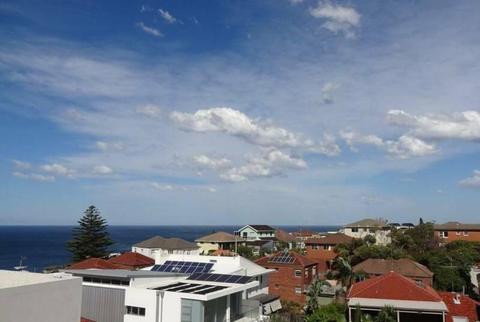 Coogee apartment for rent over Easter long week-end- ocean views!