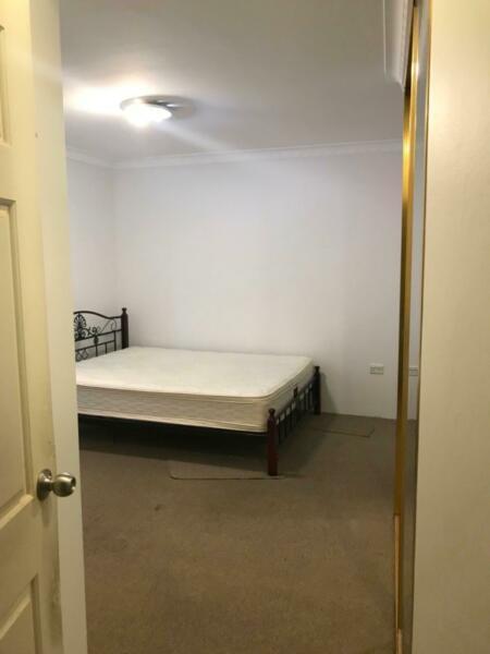 Short Term stay One bedroom ensuite Kingsford