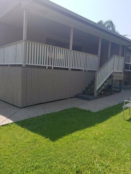 Holiday granny flat with Deck