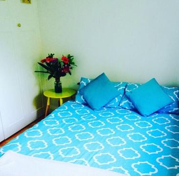 Furnished Room For Couple Near Bondi