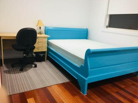 Room for rent Bankstown Area - Padstow