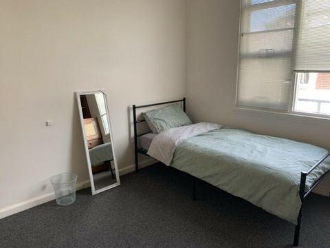 Furnished Couple/Single Room in Sandy Bay