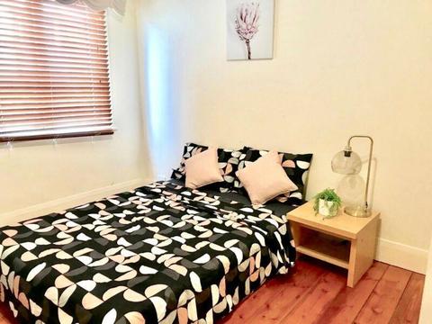 Inner City Fully Furnished Clean and Cozy Private Room FREE BILLS