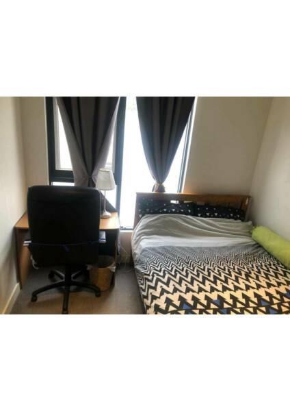 Fully furnished private room for rent Melbourne