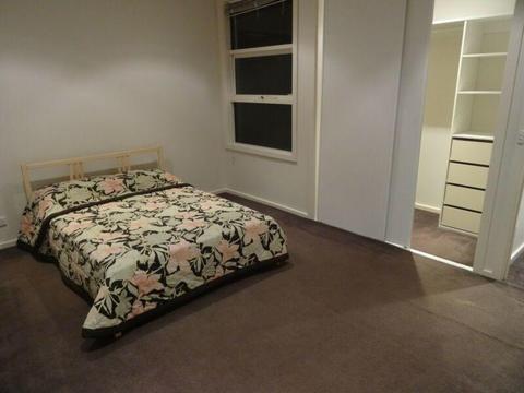 Furnished double room in fantastic North Melbourne