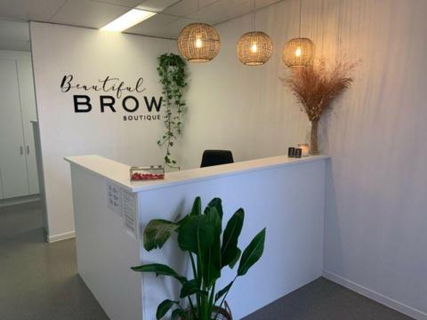 2x Beauty Rooms for rent Burleigh