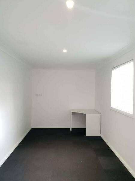 1 bed studio for rent Northmead (no kitchen) available NOW