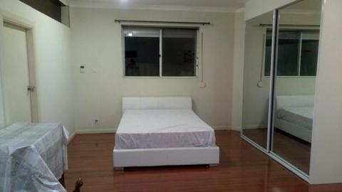 Separate Room and Separate Kitchen For rent (Opposite Gurudwara)
