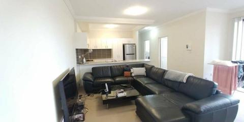 Lidcombe - DOUBLE BRICK 2 BED Unit WITH LOCK UP GARAGE