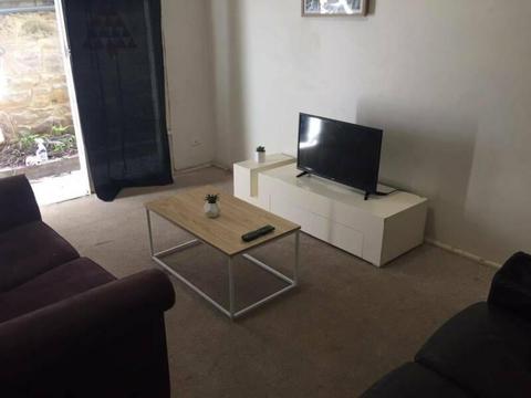Fully furnished 2 bedroom apartment in Bondi