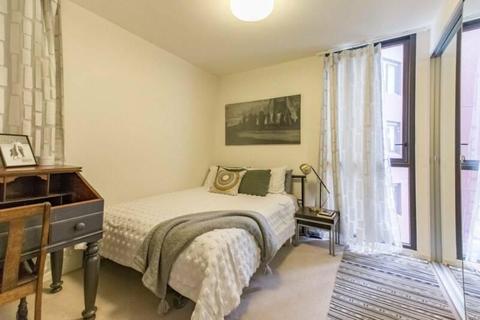Fully Furnished Modern One Bedroom Apt in Hurstville for lease