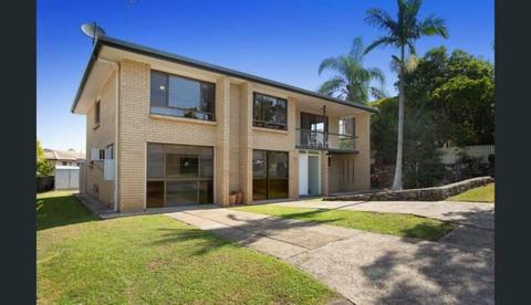 Dual Living 6 Bed House, Mansfield SHS catchment *Open Sat 11am*