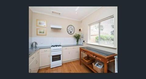 SPACIOUS 2 BEDROOM UNIT in PAYNEHAM with LARGE GARDEN!!! $310 per
