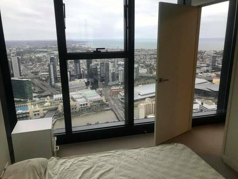 Collins St 1br apartment