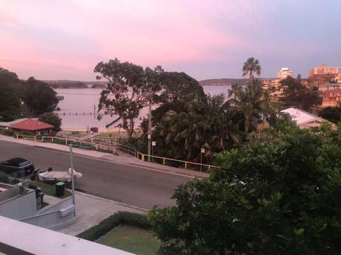 2 bedroom apartment for short term rent in Little Manly Beach