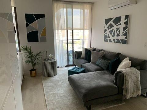 1-bed furnished apartment in Prahran/South Yarra - SHORT TERM!