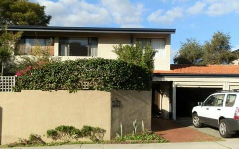 South Perth accommodation Townhouse short term let