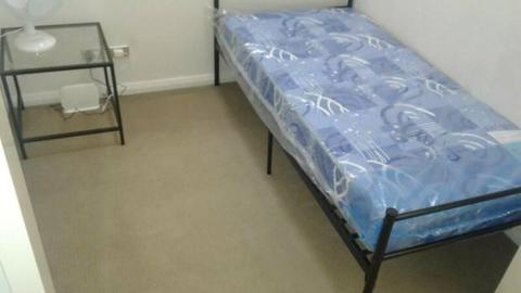 Small Private Room $275 Sydney CBD Kent St