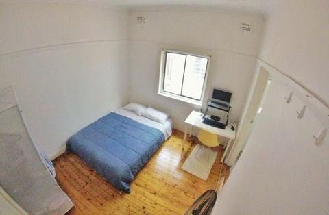 Private bedroom - Bondi Beach - Couples welcome - From 01/06/2019