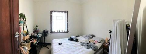 Room for rent on Queenscliff Beach