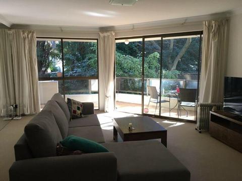 Large room with ensuite available in Rushcutters Bay from 1 May
