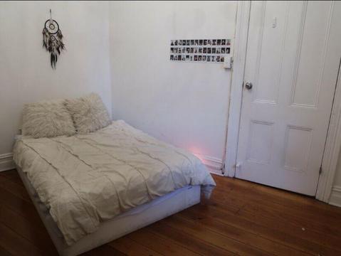 Room available Surry Hills 1st of June- end of August $300 a week