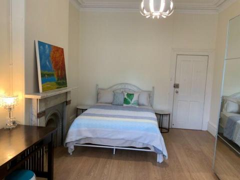 Large double room for rent Bondi