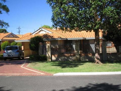 A single furnished room great location Dianella