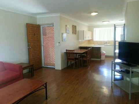 Furnished apartment - spacious 2 bedroom, North Dubbo