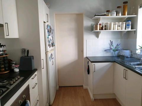 2bedroom unit in Dee Why