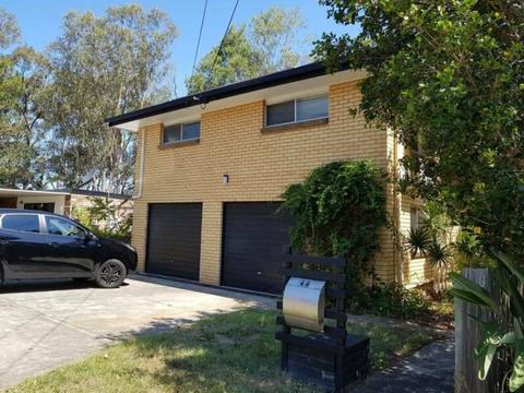 AIR CON GRANNY FLAT WITH LUG $275 / WEEK IN CHERMSIDE WEST