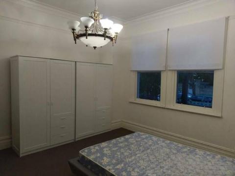 Furnished Room in Hyde Park