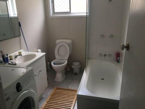 Room for Rent in Windsor (for Male)