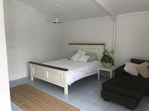 short term homestay manly queensland