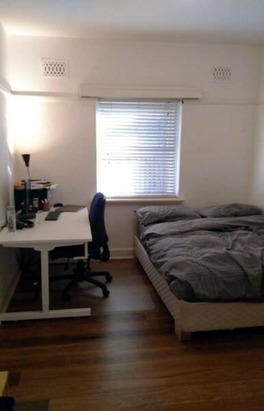 Short term accomodation (max 2-months) St Kilda