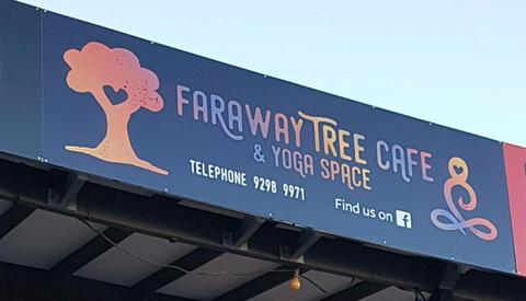 Cafe & Yoga space