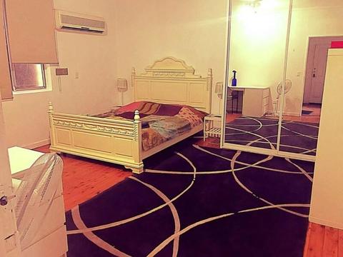 Master bedroom at Bondi Junction, near Beach, Park, bills incl