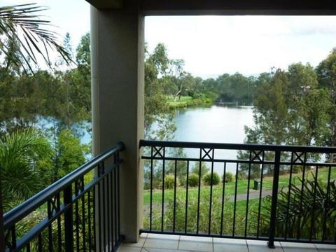 Water View room for rent in modern clean house Ashmore Gold Coast