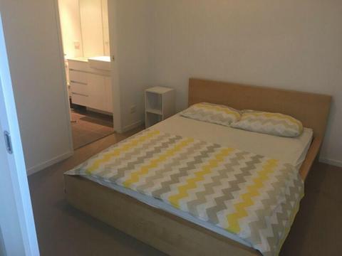 Prívate fully furnished room with en-suite near new building