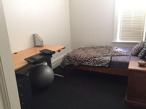 Room for rent in North Adelaide
