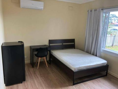 Cheap Rooms for Rent in Newly Renovated House