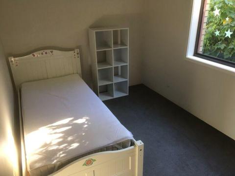 Single Room in South Hobart