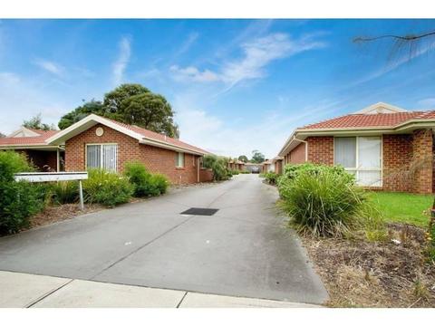 Small Room for Rent in Carrum Downs