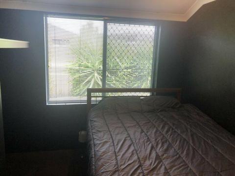 Room for rent in canning vale $150 a week all bills Included