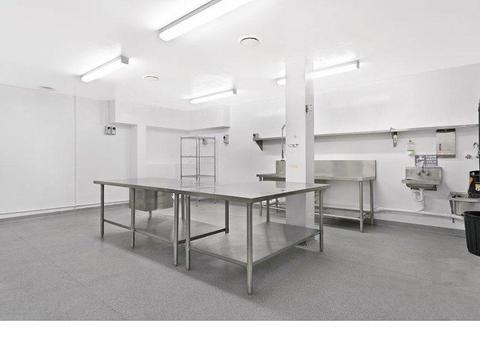COMMERCIAL KITCHEN / PRODUCTION FACILITY