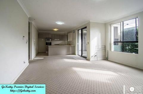 For Rent: 2 Bedroom, 2 Bath & 1 Garage - Westmead, NSW-2145